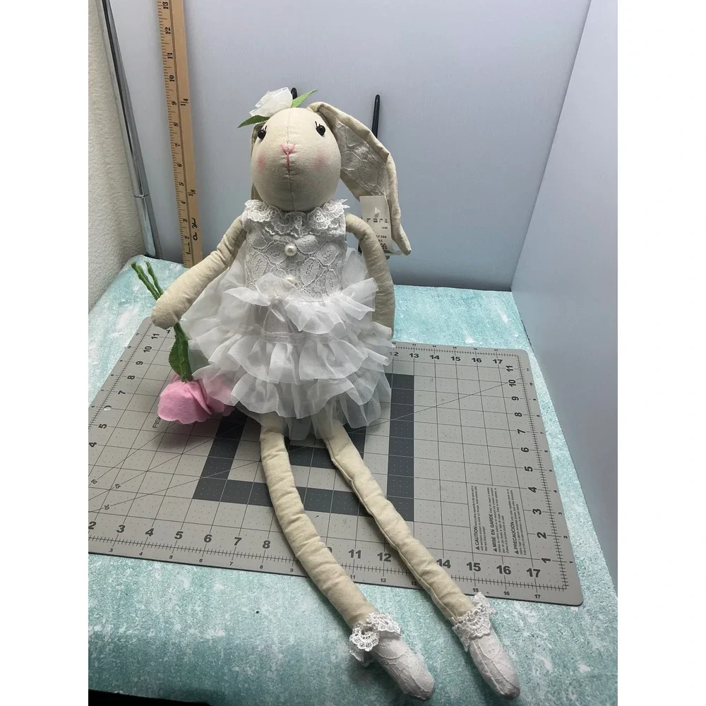222 Elegance Whimsical Long Leg Bunny Doll White Lace Tutu Pink Rose NWT 22in